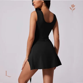 Vestido Esportivo com Shorts Interno – Liberdade e Estilo no Movimento Preto