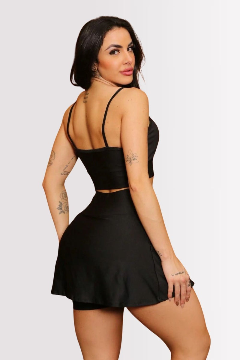 Conjunto Fitness Top E Shorts Saia Versatile Preto