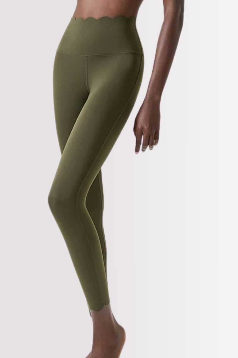 Conjunto Elegance Top Transversal com Legging Verde Militar