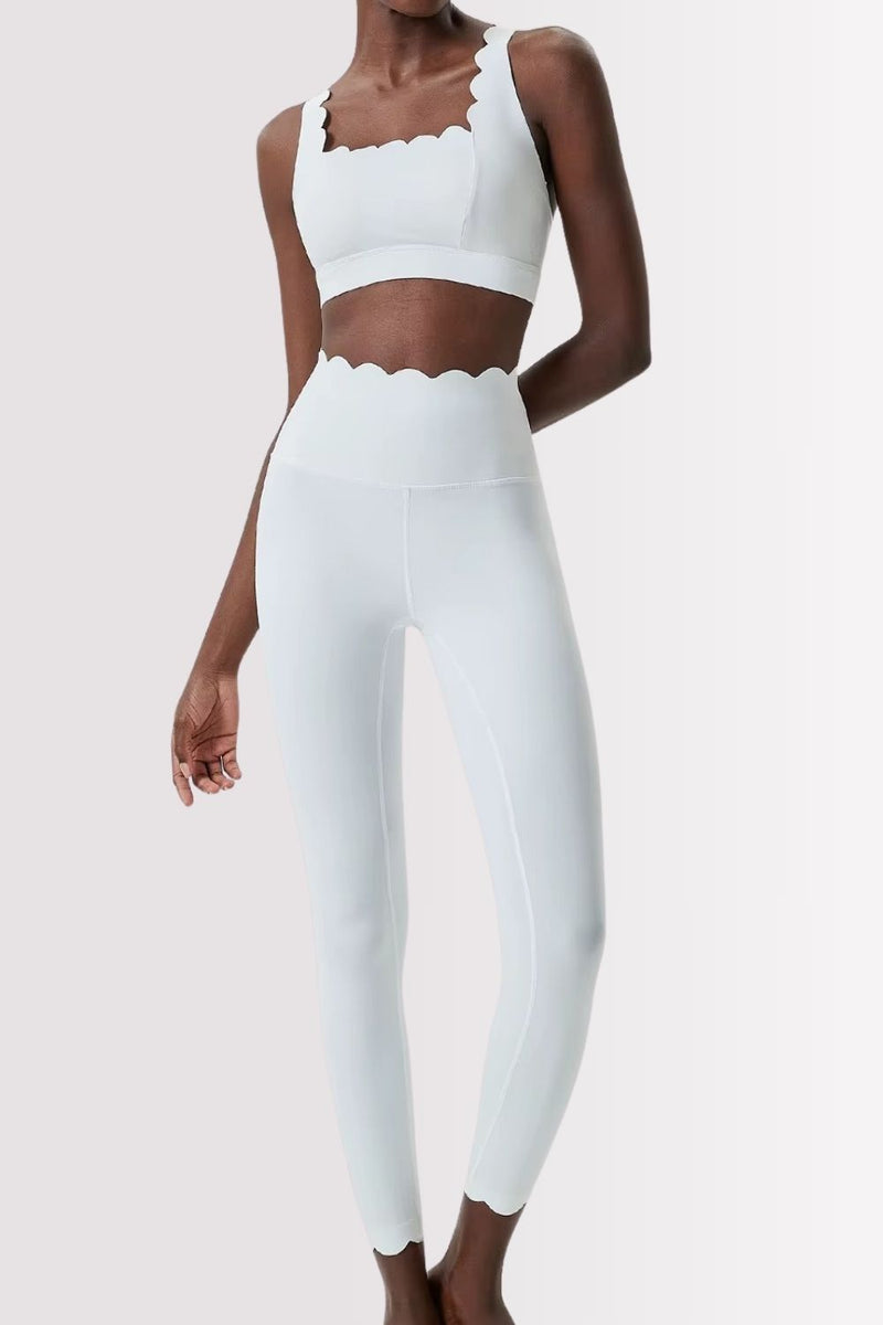 Conjunto Elegance Top Transversal com Legging Branco