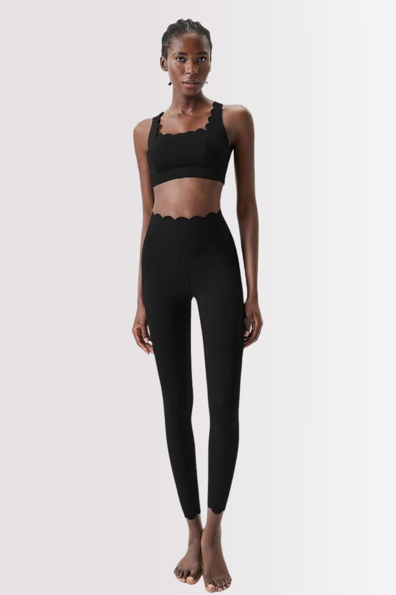 Conjunto Elegance Top Transversal com Legging Preto