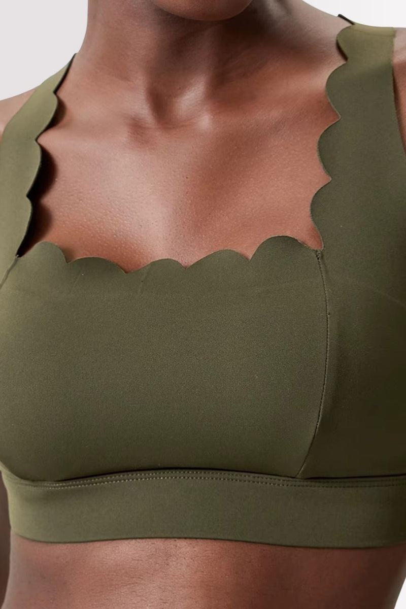 Conjunto Elegance Top Transversal com Legging Verde Militar